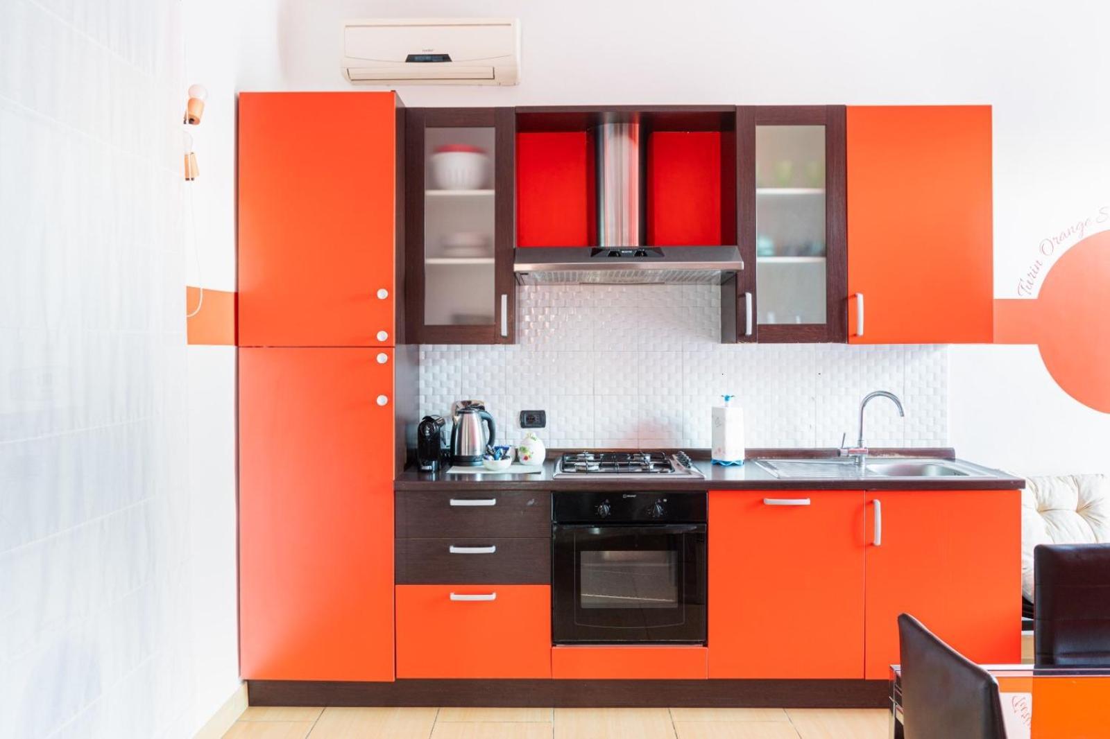 Equipped Apt Near To Parco Dora Turin Bagian luar foto