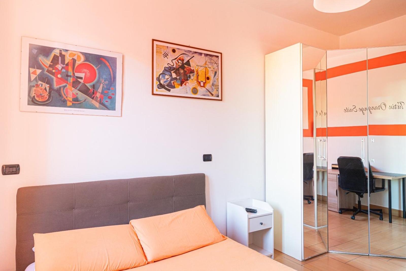 Equipped Apt Near To Parco Dora Turin Bagian luar foto